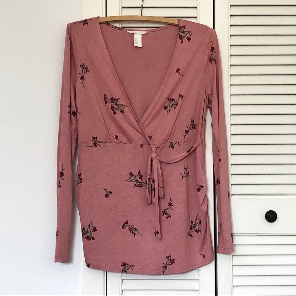 H&M Mama Maternity Floral Long Sleeve blouse NWOT